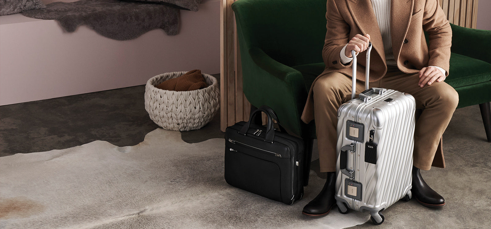 Tumi Bags & Luggage | Free Personalisation & Free Next Delivery – London Luggage